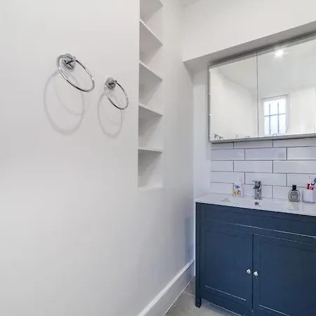 Modern & Trendy 1-Bed In Earl'S Court! Apartment London Exterior photo